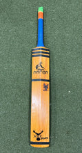 Black Mamba Original Kashmir Willow Cricket Bat