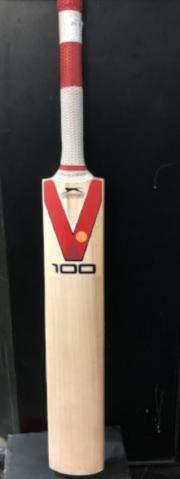 Slazenger V100 G1+ Cricket Bat