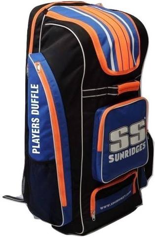 SS Players Duffle Cricket Kit Bags with 6 Bats Sleeves