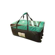 SS Master 9000 Large Wheelie Cricket Kitbag